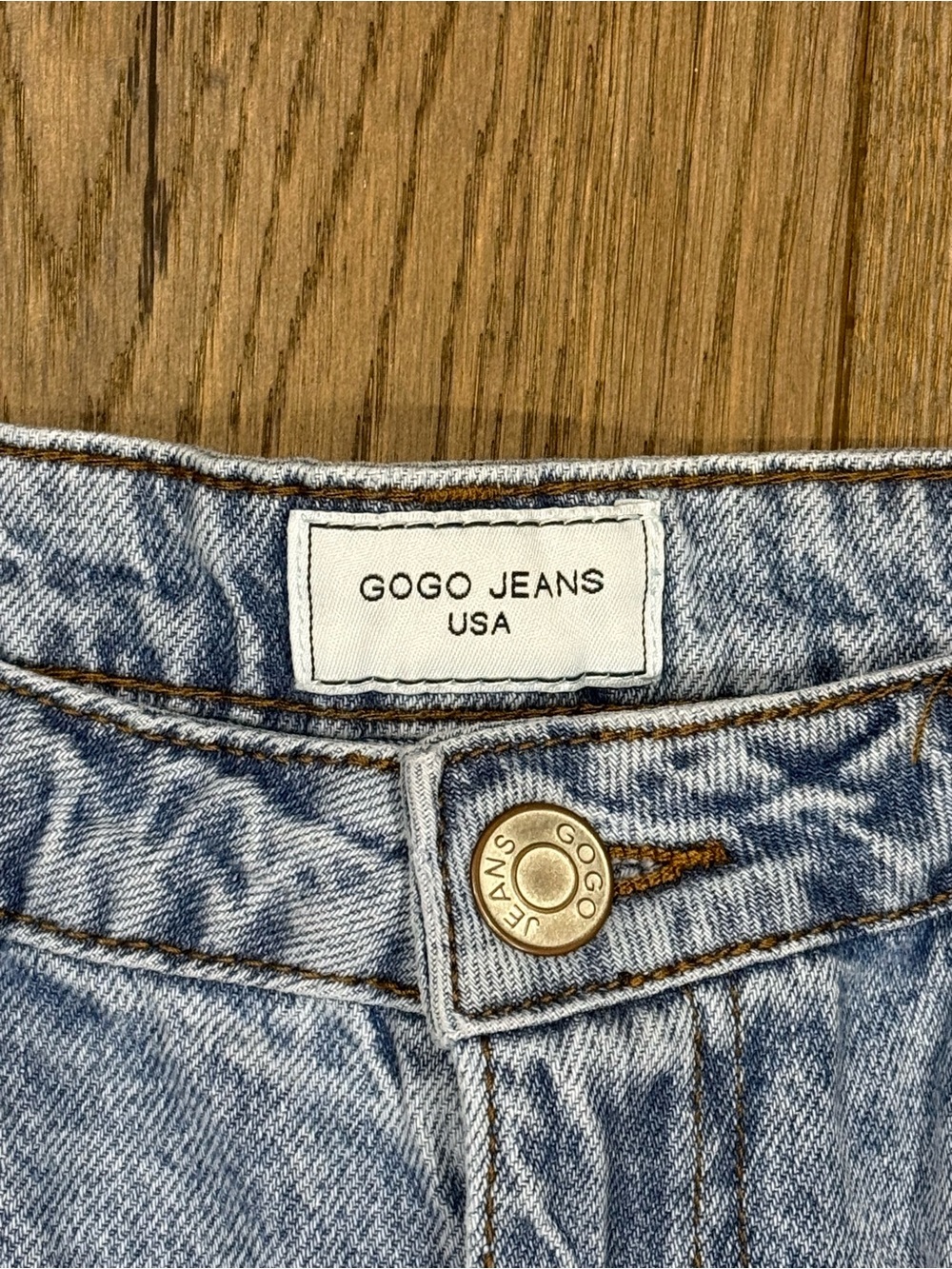 GOGO Jeans Light Wash Heart Embroidered Side Stripe Wide Leg Denim - Picture 3 of 8